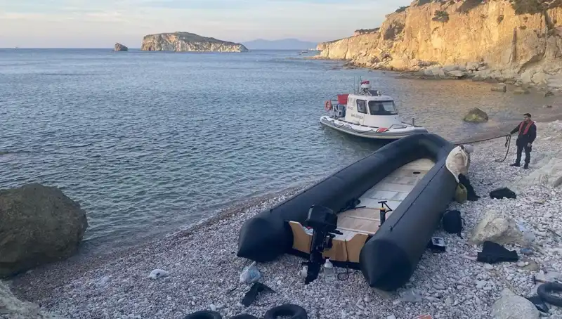İzmir’de 38 Düzensiz Göçmen Yakalandı: Yeni Gelişmeler ve Etkileri