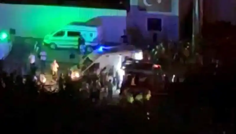 Genç Şoför Tırda Hayatına Son Verdi: Gözyaşlarıyla Anılan Trajik Olay