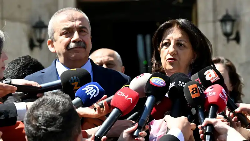 Sırrı Süreyya Önder’in Hayatı, Mücadelesi ve Hastalığı Hakkında Her Şey