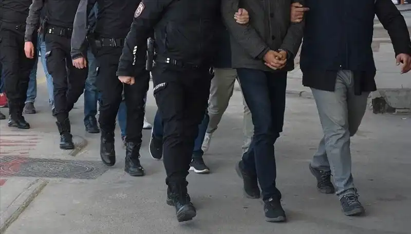 Kocaeli'de Fuhuş Operasyonunda 3 Kişi Tutuklandı: Detaylar Şaşırtıyor!