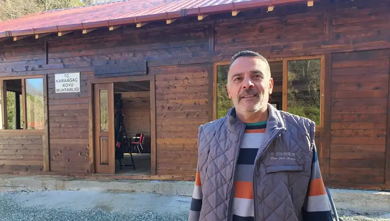 Muhtar, Köyü İçin Hayvanlarını Satarak Sosyal Tesis Yaptı