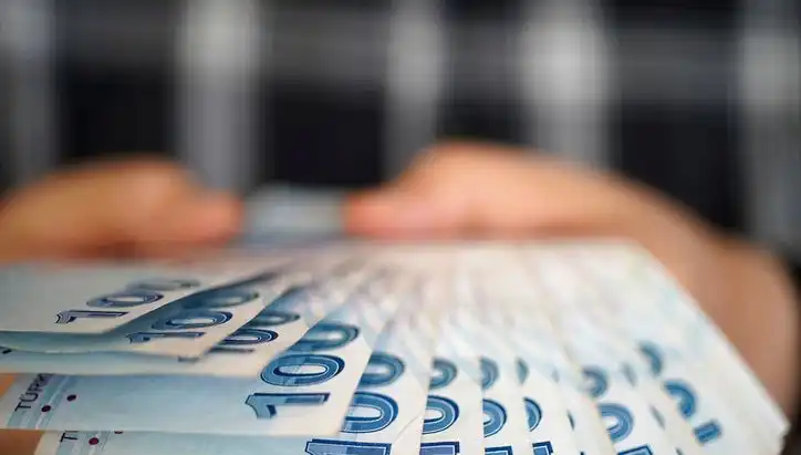 2025 Temmuz Emekli Promosyon Kampanyaları: Bankalar Ne Kadar Veriyor?