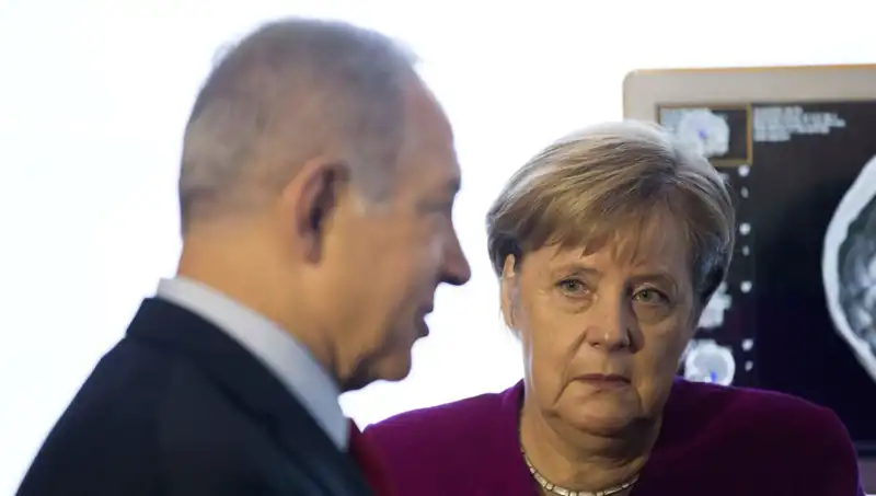 Yıllar Sonra Ortaya Çıkan Skandal: Netanyahu’nun Merkel'e Uzanışı