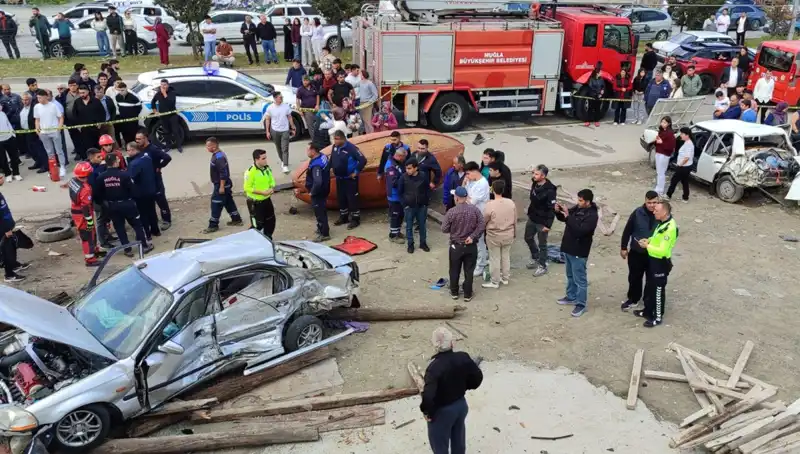 Bayram Coşkusunda Üzücü Kaza: 11 Hayat, 18 Yaralı