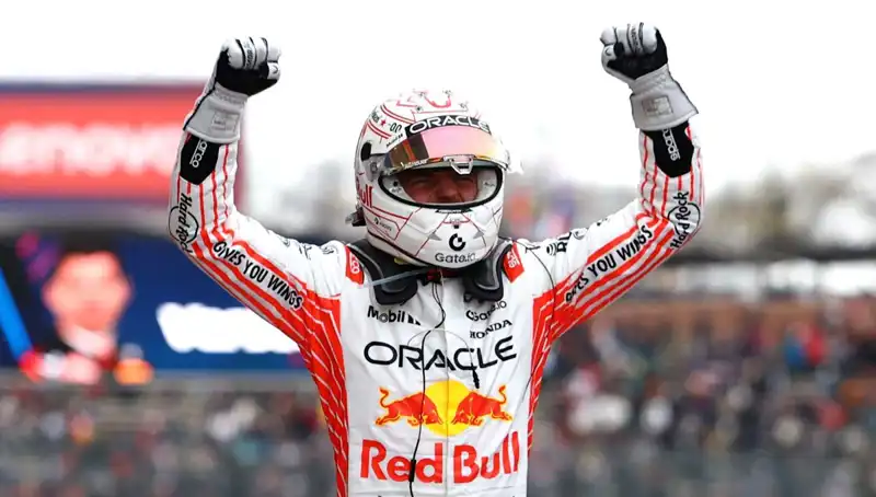 Belçika GP'de Verstappen'in Dominasyonu: F1 Tarihine Geçen Zafer