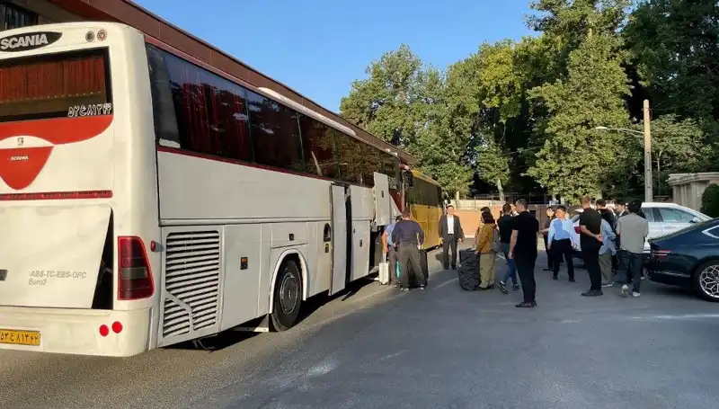 Şiraz'da Otobüs Devrildi: 21 Kişinin Hayatını Kaybettiği Feci Kaza