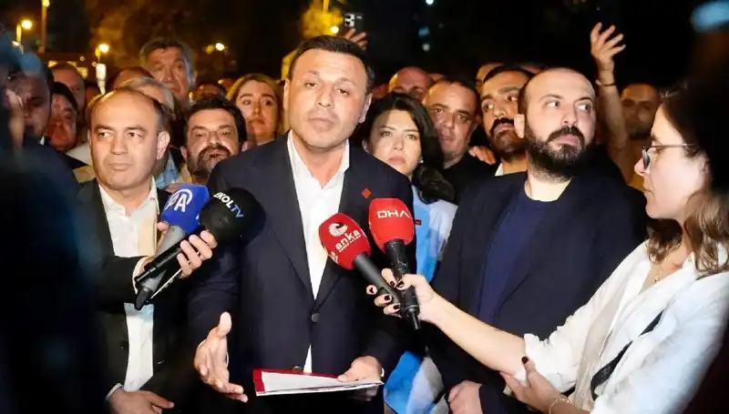 CHP İstanbul İl Başkanı Özgür Çelik, Savcılığa İfade Verdi: Soruşturma Detayları Ortaya Çıktı
