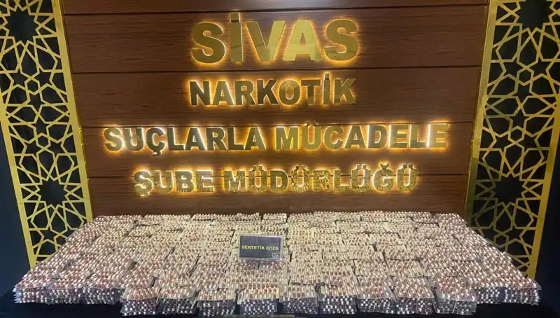 Sivas'ta Uyuşturucu Operasyonunda 5 Kişi Tutuklandı: Olayın Detayları