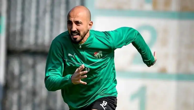 Milli Futbolcunun 2. Lig Macerası: Kariyerinde Yeni Bir Sayfa Açabilir mi?