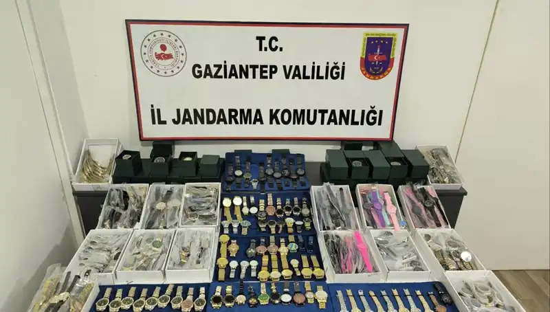 Gaziantep’te 3 Milyon Liralık Kaçak Saat Operasyonu Gerçekleşti