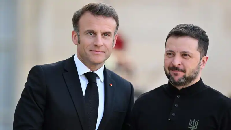 Macron: Türkiye’nin Karadeniz’deki Rolü Övgüye Değer!
