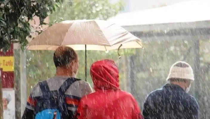 Aydın'a Sağanak Yağış Uyarısı: Meteoroloji Önemli Açıklamalarda Bulundu